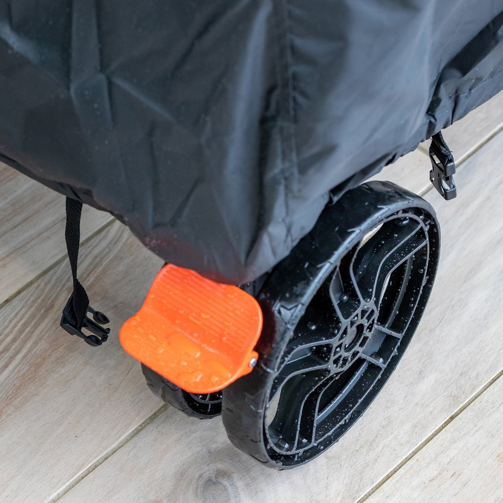 Cornilleau Outdoor Tischtennisplatte 500X inkl. Zubehör – Bild 6