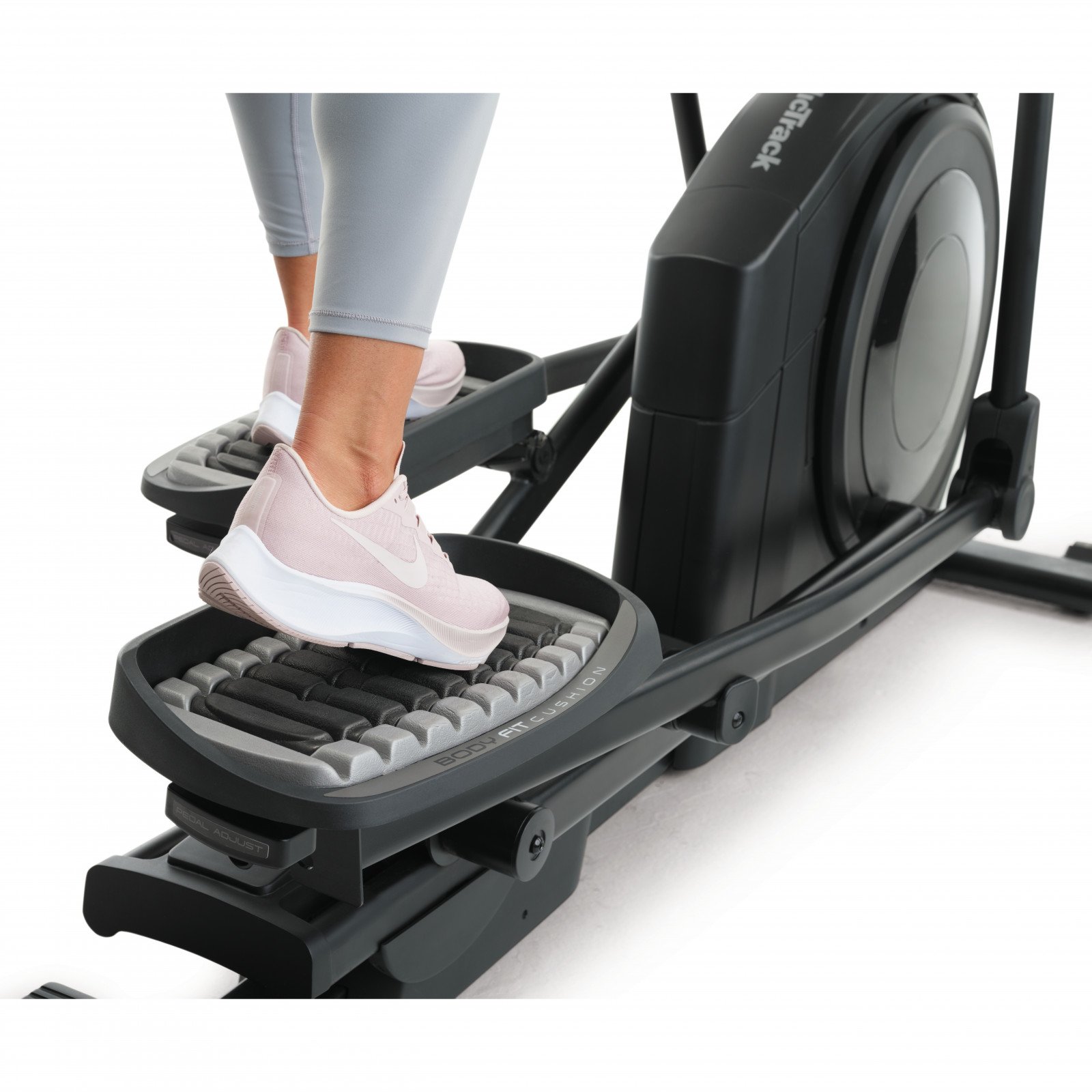NordicTrack Ellipsentrainer AirGlide 14i (Ausstellungsstück) – Bild 4